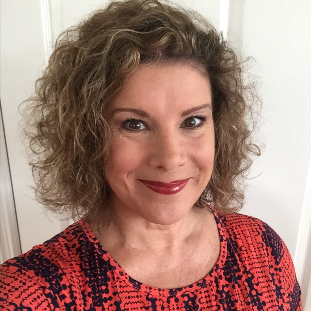 Meet your Posher, Gail